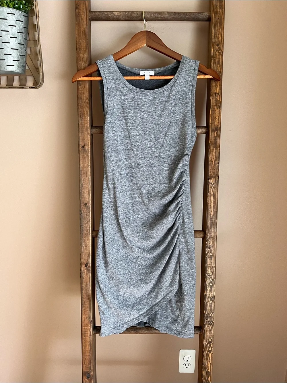 Leith Sleeveless Ruched Gray Tank Dress